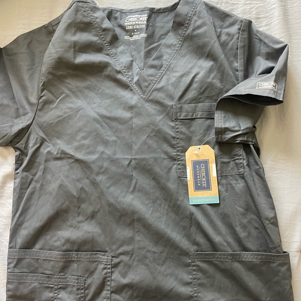 Cherokee Gray Scrub Top